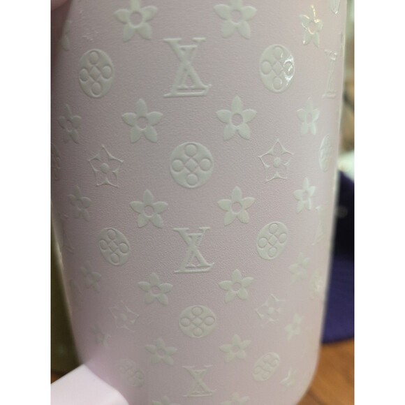 LA BUBU TUMBLER  40 OZ STANLEY - Picture 5 of 9